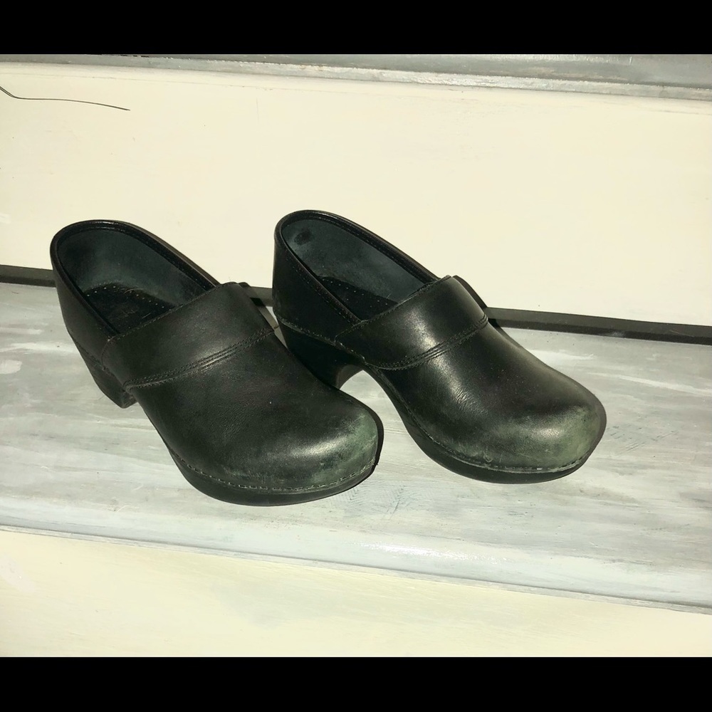 Dansko Leather Clogs Black 39/8.5-9